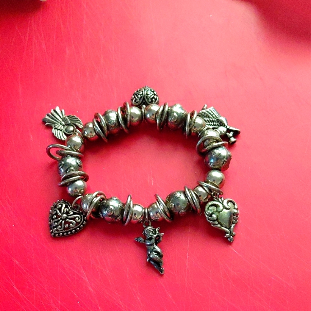 Silver Toned Charm Bracelet Unmarked